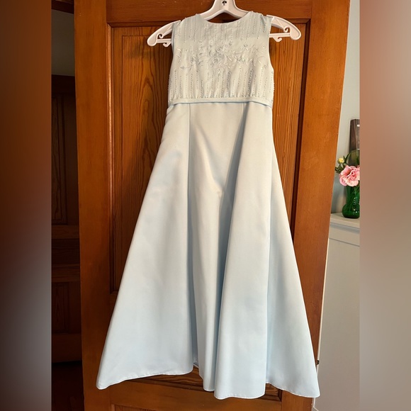 Sweet Beginnings Girls Size 6 Pageant/Flower Girl gown - Picture 1 of 6